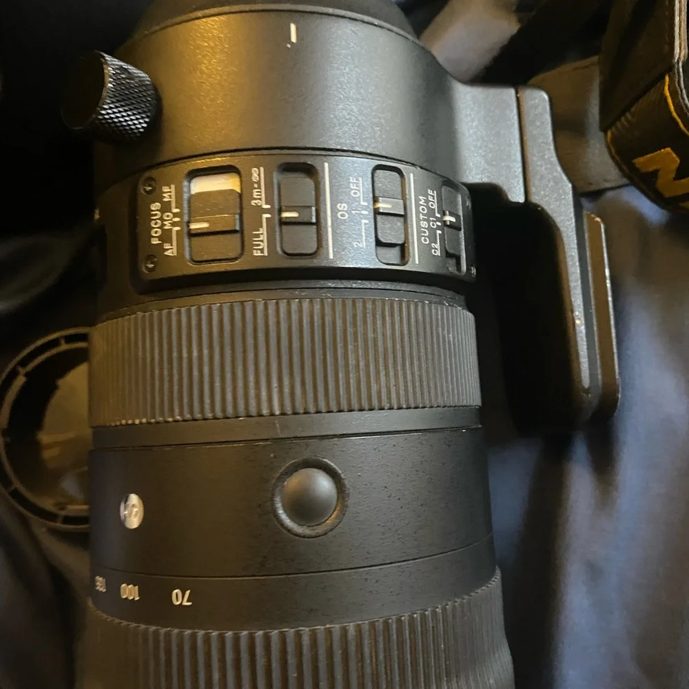 Nikon D850 camera lens